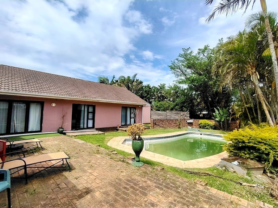 4 Bedroom Property for Sale in Gonubie Eastern Cape
